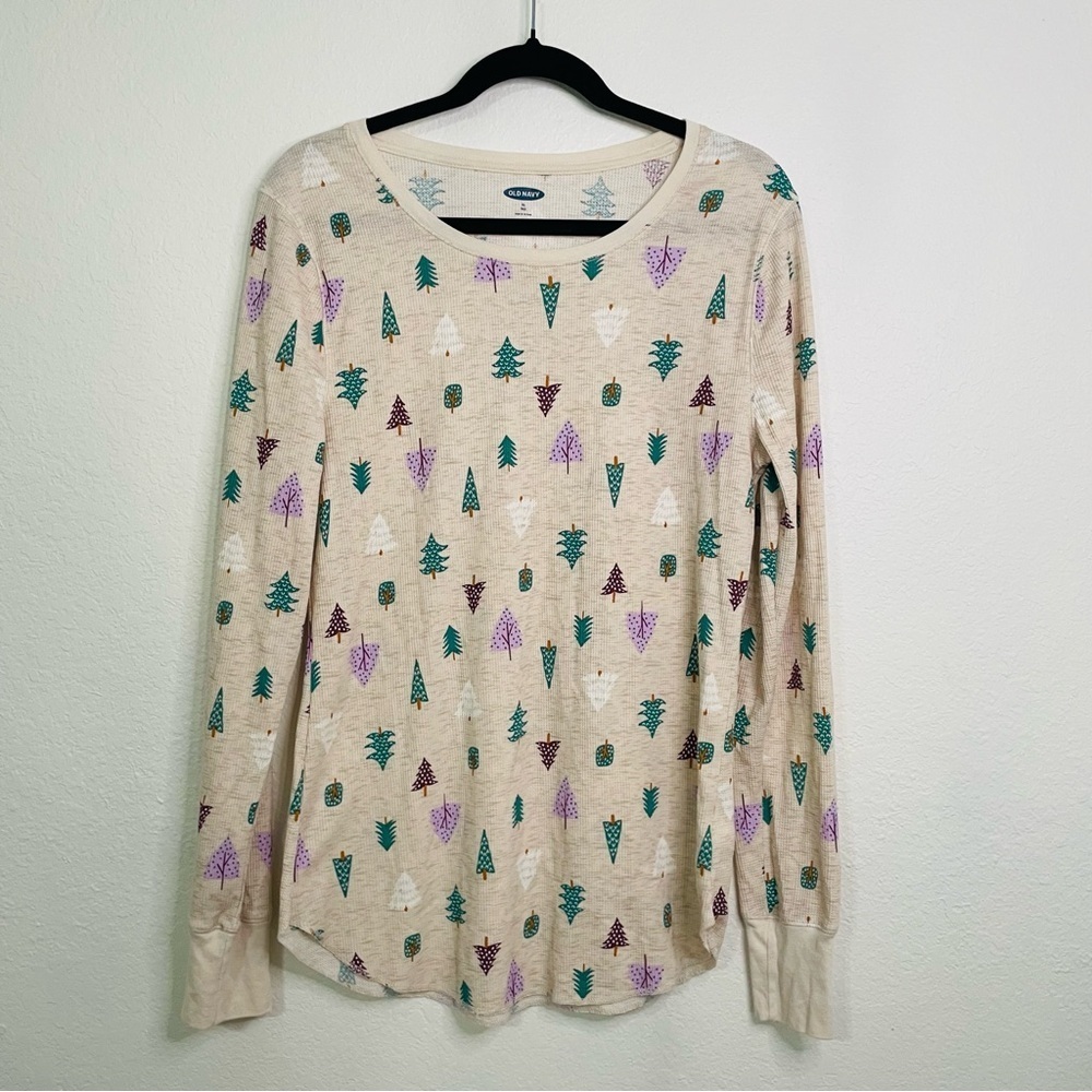 Old Navy Cream Long Sleeve Top with Christmas Tree Pattern XL woman’s pajamas